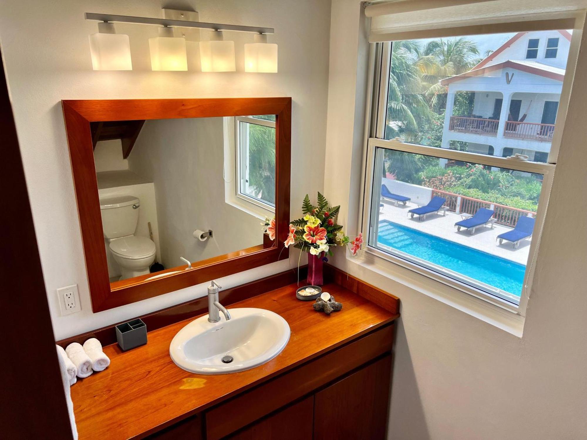 Velento Oceanfront #2 Villa Caye Caulker Ngoại thất bức ảnh